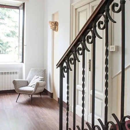 Sleeps 18 Pool فيلة مانديلو ديل لاريو
